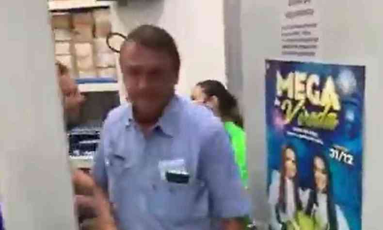 Bolsonaro fez 'fezinha' para a Mega da Virada de 2021