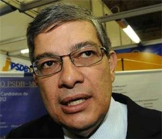 Presidente do PSDB em Minas, deputado federal Marcus Pestana (foto: Euler Junior/EM 08/05/2012 )