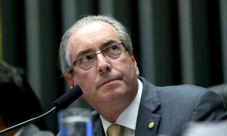 Os advogados Pedro Ivo Velloso, Ticiano Figueiredo e Dlio Lins e Silva, responsveis pela defesa de Eduardo Cunha, celebraram a deciso: 
