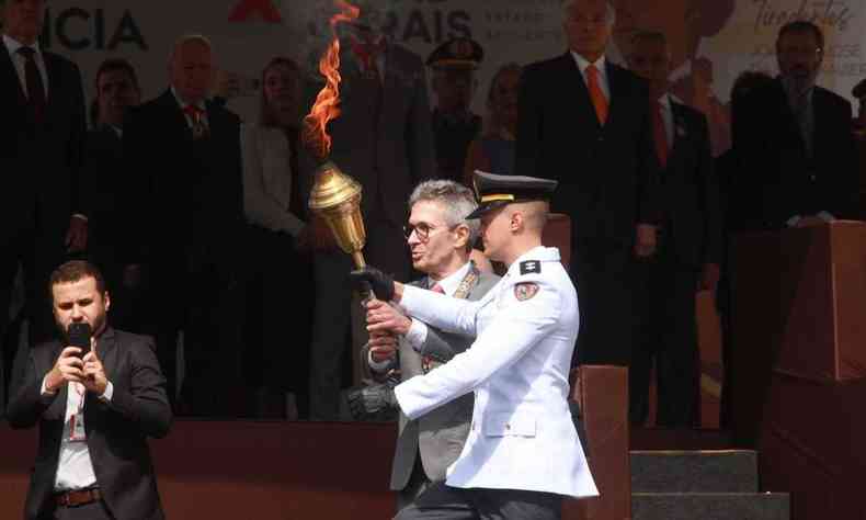 Romeu Zema durante dia de entrega das medalhas da Inconfidncia