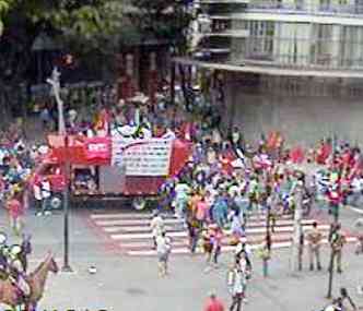 Manifestantes fizeram passeata na capital(foto: BHTrans/Reproduo)