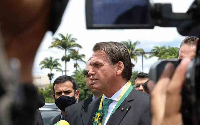 Bolsonaro na cerimnia de Outorga da Medalha Mrito Legislativo Cmara dos Deputados 2021