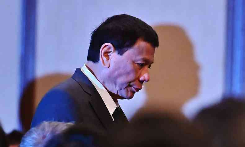 O presidente filipino Rodrigo Duterte discursa durante a 25 Conferncia Internacional sobre o Futuro da sia, em Tquio, em 31 de maio (foto: AFP / CHARLY TRIBALLEAU )