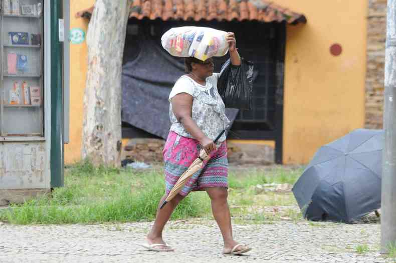 O projeto garante Tarifa zero de ICMS sobre produtos da cesta bsica durante 90 dias aps o trmino do perodo de calamidade pblica em todo o Estado(foto: Juarez Rodrigues/EM/D.A Press)