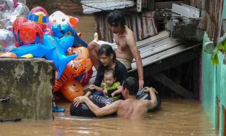 (foto: BAY ISMOYO / AFP)