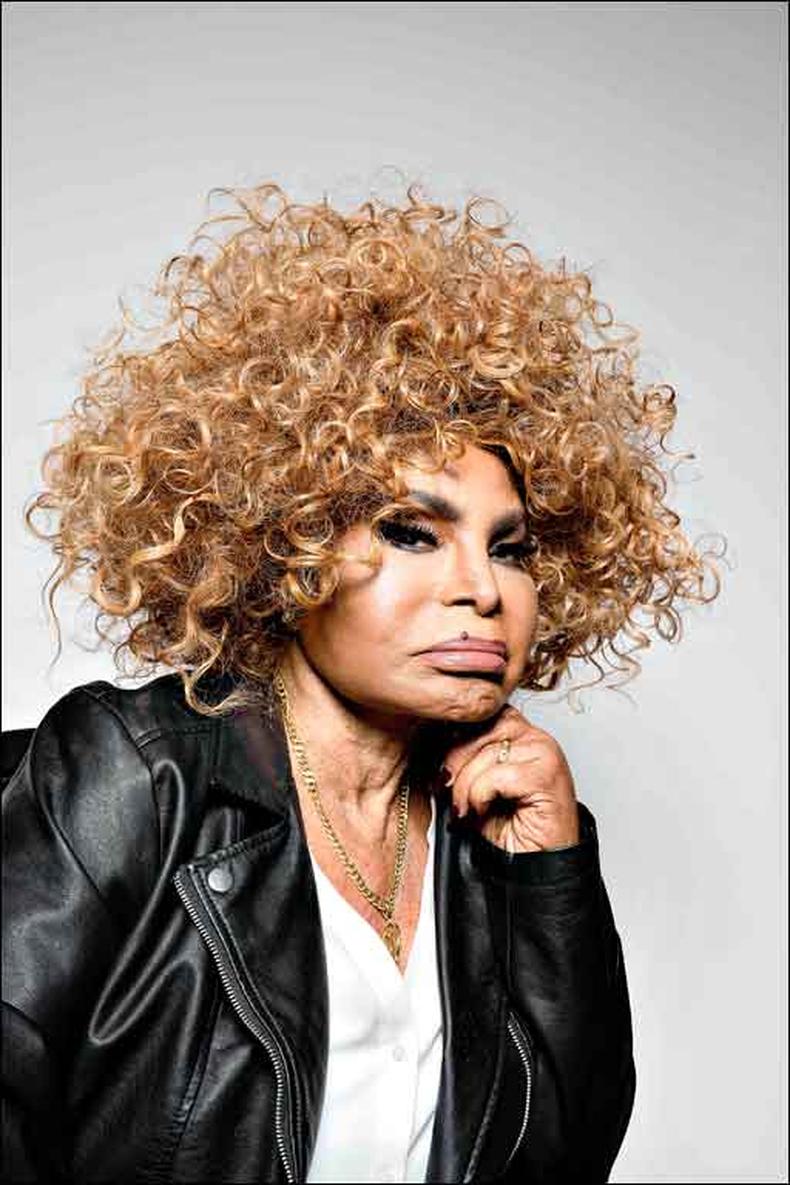 Elza Soares no se curvou s tragdias que ocorreram em sua vida(foto: Daryan Dornelles/divulgao)