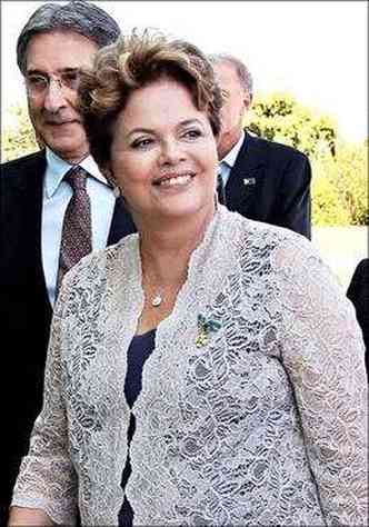 Baixar a taxa era promessa de campanha da presidente Dilma Rousseff(foto: Roberto Stuckert Filho/PR19/4/12) )