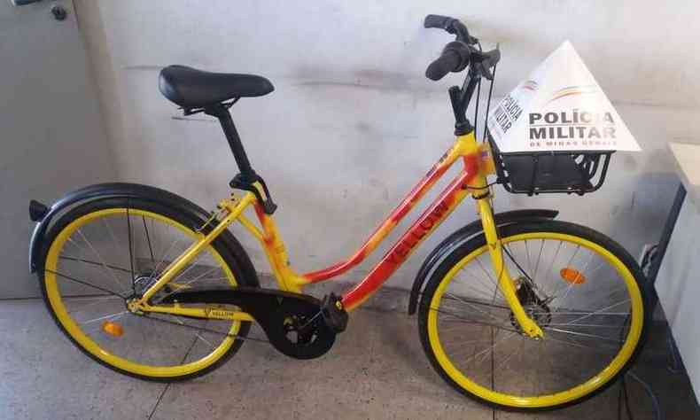 Bicicleta da Yellow estava sem trava de segurana(foto: PM/Divulgao)