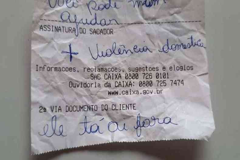 Vtima pediu socorro em bilhete para servidora de banco que foi retirar benefcio em Sobradinho(foto: Divulgao)