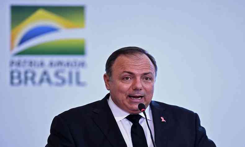 Ministro da Sade estima que a vacinao da populao brasileira pode comear entre janeiro e fevereiro (foto: AFP / EVARISTO SA )