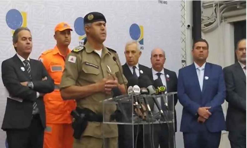 coletiva de imprensa no TRE sobre ocorrncias no segundo turno