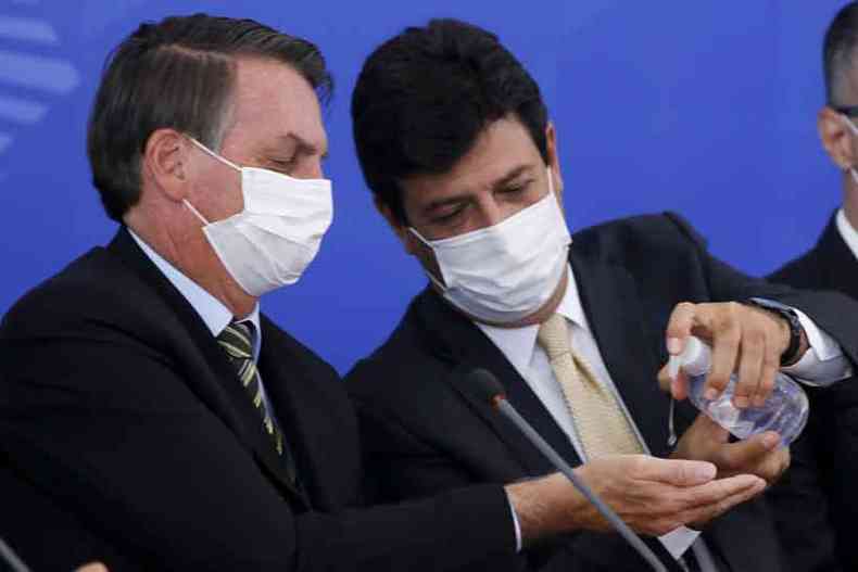 Mandetta espera que termnem embates pblicos gerados pelo presidente Jair Bolsonaro(foto: SERGIO LIMA / AFP)