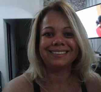 Adriana Lacerda, desaparecida aps sair do trabalho em Contagem(foto: Reproduo internet/Facebook)