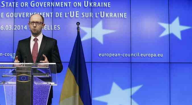 Primeiro ministro ucraniano Arseniy Yatsenyuk em Bruxelas para conferncia emergencial da Unio Europeia sobre situao na Ucrnia(foto: Pascal Rossignol/Reuters)