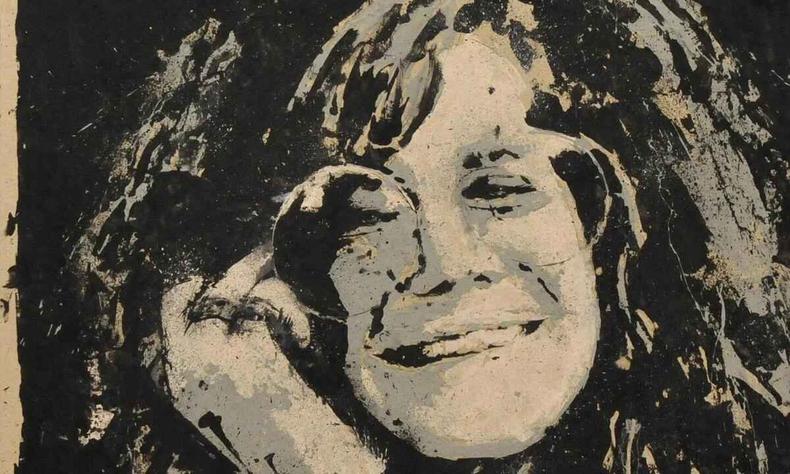 Quadro de Janis Joplin mostra a cantora sorrindo e segurando os culos