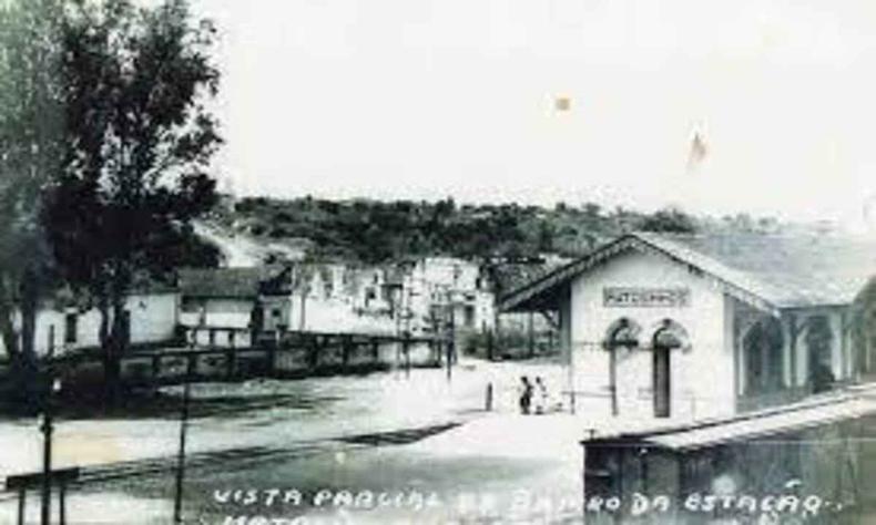 Estao Ferroviria de Matozinhos no sc XX, foto antiga com autor desconhecido