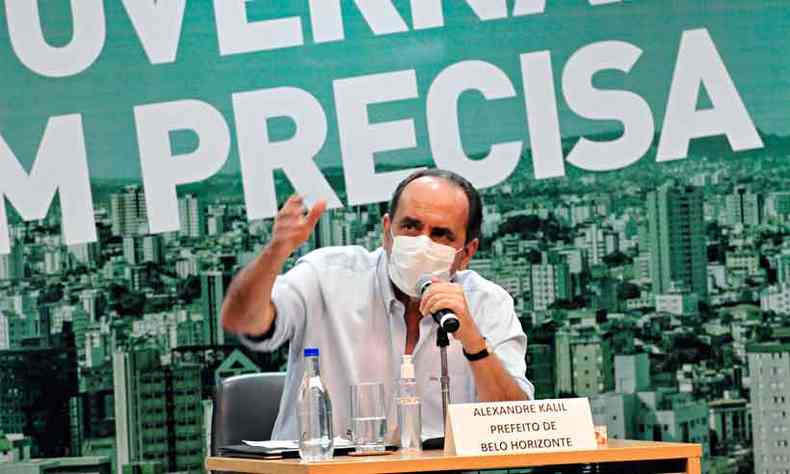 Lder em engajamento nas redes, Alexandre Kalil perdeu posto no dia em que Bruno Engler recebeu apoio do presidente Bolsonaro(foto: Gladyston Rodrigues/EM/D.A Press )