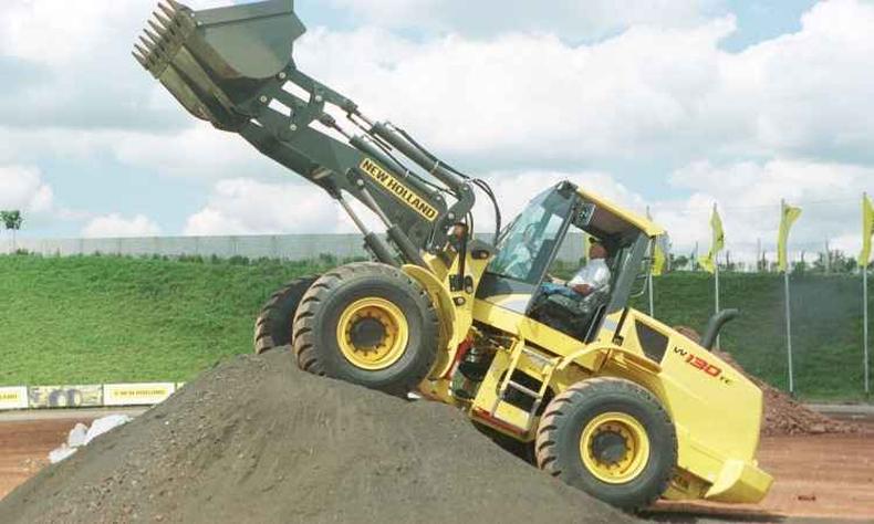 Vendas de mquinas agrcolas devem subir em 2016(foto: Paulo Filgueiras/EM/D.A Press - 7/4/05)