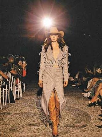 (foto: AMARANTE do brasil/divulgação) Mulher do bota