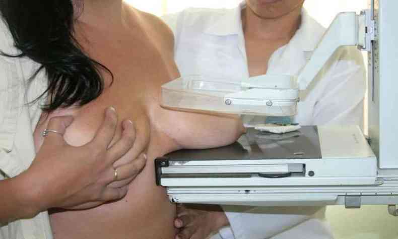 Exame de mamografia