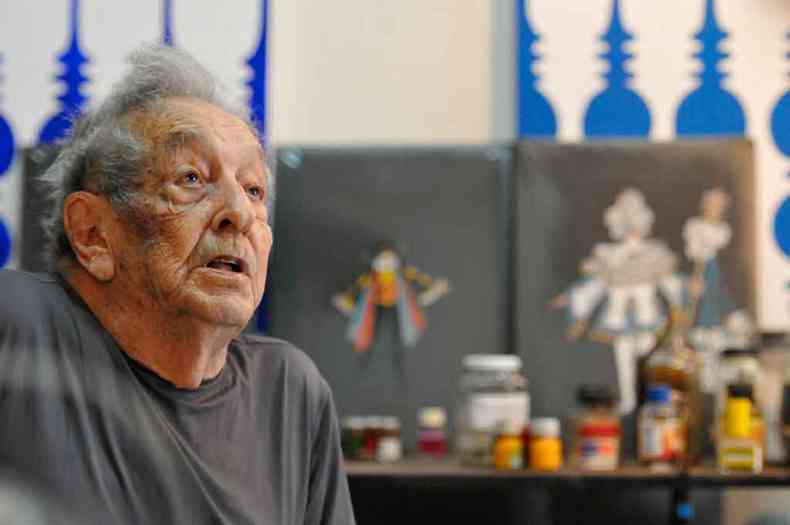 Dcio Noviello foi um dos nomes de ponta nas artes plsticas nos anos 1960 e 1970, e tinha orgulho de ter participado de exposio na inaugurao do Palcio das Artes(foto: Alexandre Guzanshe/EM/D.A Press)