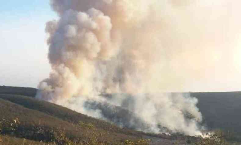 Incêndio na Chapada do Jacaré durou quase 6 horas