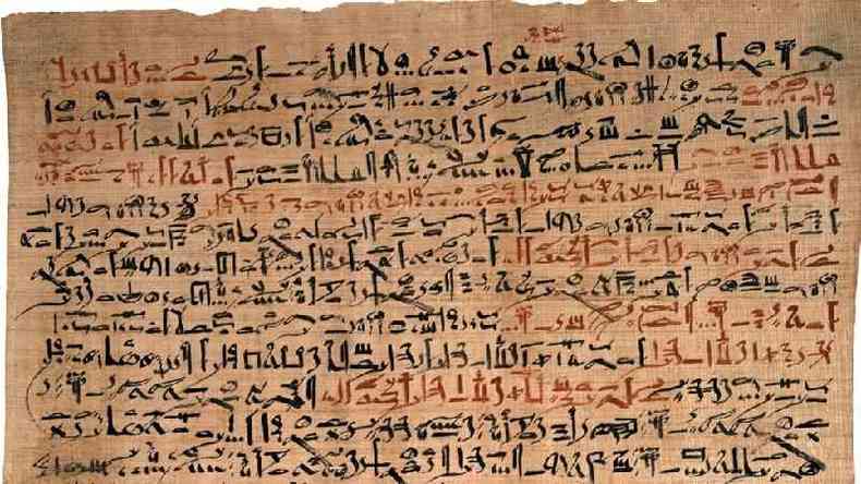 Os Smith Papyri, um antigo texto mdico egpcio, j mencionavam o cobre.(foto: Science Photo Library)