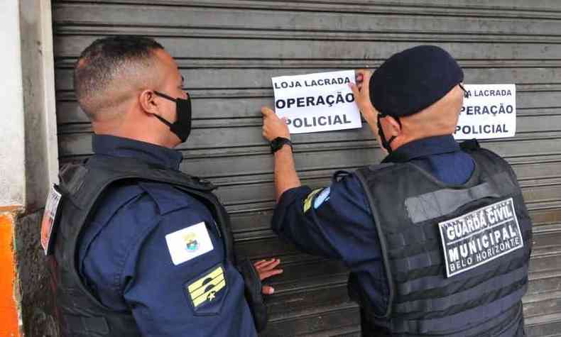 Guarda Municipal de BH tem fiscalizado diversos tipos de comércio durante a quarentena(foto: Gladyston Rodrigues/EM/D.A Press)