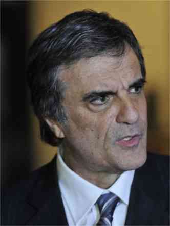 O ministro da Justia, Jos Eduardo Cardozo, vem sendo criticado por causa de investigaes da Polcia Federal no mbito da Operao Lava-Jato(foto: Juarez Rodrigues/EM/D.A Press)