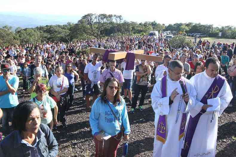 Celebrao da Semana Santa em 2019 na Baslica de Nossa Senhora da Piedade(foto: Jair Amaral/EM/D.A Press - 19/4/19)