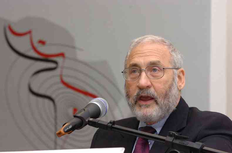 Prmio Nobel de Economia, Joseph Stiglitz defende isolamento social como forma de preservar vidas e a economia (foto: Euller Jnior/EM/D.A Press 31/3/06)