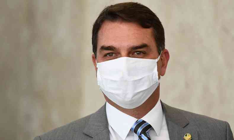 Mais cedo, o senador afirmou que o chefe do Executivo federal precisou ser intubado(foto: AFP / EVARISTO SA)