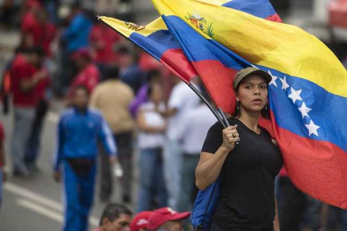 Desde 2014, país latino enfrenta dura crise econômica e política. População se divide entra apoiadores de Maduro e oposição ao governo(foto: Pixabay) Desde 2014, país latino enfrenta dura crise econômica e política. População se divide entra apoiadores de Maduro e oposição ao governo(foto: Pixabay)