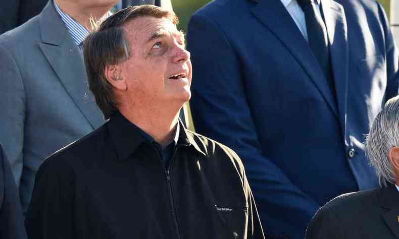 Bolsonaro no  um dspota imaginrio, suas ordens so cumpridas por sua equipe ministerial