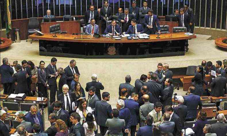 Plenrio da Cmara dos Deputados: sem direcionamento do governo, parlamentares vo assumir protagonismo da reforma tributria(foto: Marcelo Camargo/ABR)