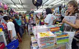 Papelarias e livrarias foi o setor que apresentou maior crescimento (foto: Jair Amaral/EM/D.A/Press)