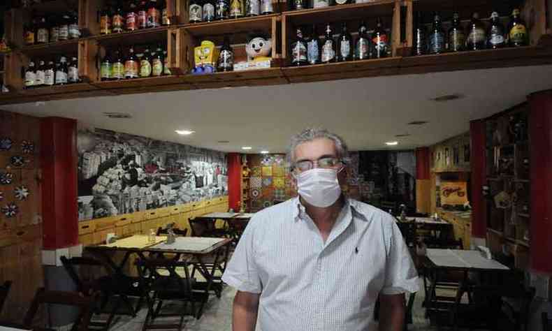 Czar Ferreira Machado, dono do Caixote Bar e Restaurante(foto: Tlio Santos/EM/D.A Press)