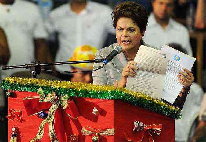  Dilma quer inserir o Brasil na chamada %u201Cera do conhecimento%u201D(foto: AFP PHOTO / Yasuyoshi CHIBA )