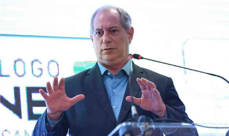 Im vel de Ciro Gomes penhorado para indenizar Fernando Holiday