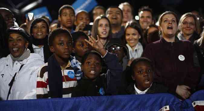 Eleitores participam de comcio de Obama no Colorado(foto: REUTERS/Jason Reed )