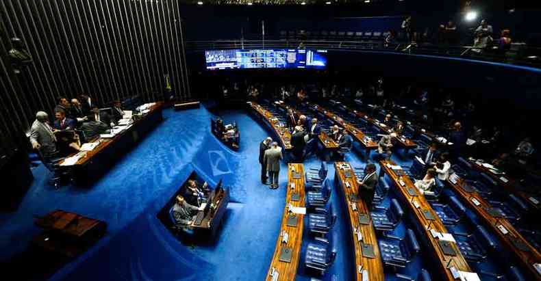 Plenrio do Senado: o presidente da Casa, Davi Alcolumbre, quer encerrar amanh a discusso de todas as mudanas na Previdncia (foto: Marcelo Camargo/Agencia Brasil)