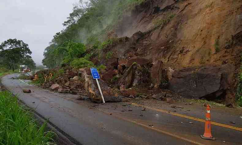 (foto: Polcia Rodoviria Federal (PRF)/ Divulgao )