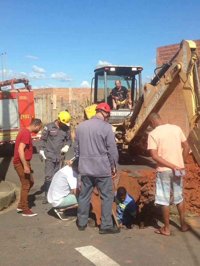 (foto: Divulgação Bombeiros de Alfenas) (foto: Divulgação Bombeiros de Alfenas)