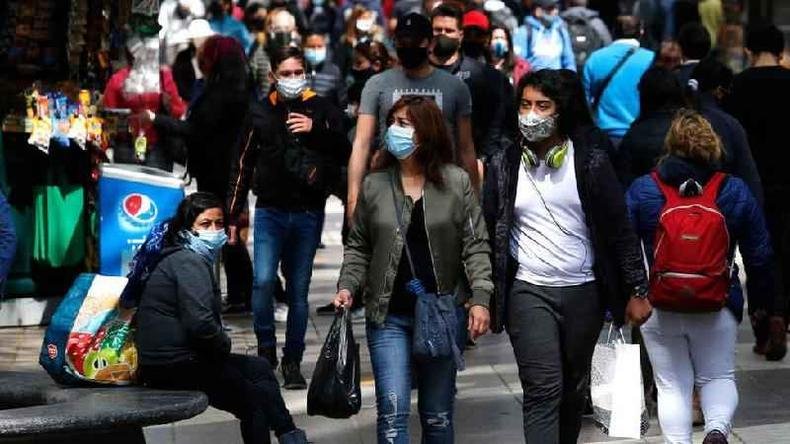 Pessoas doentes com covid-19 n�o poder�o votar em plebiscito no Chile(foto: Getty Images)