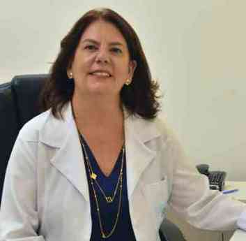A médica pediatra da Saúde no Lar, Cláudia Drumond
