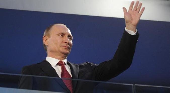 Presidente Russo Vladimir Putin na cerimônia de encerramento dos jogos paraolímpicos de Sochi no domingo 16(foto: RIA-NOVOSTI/ POOL/ MIKHAIL KLIMENTYEV/AFP) Presidente Russo Vladimir Putin na cerimônia de encerramento dos jogos paraolímpicos de Sochi no domingo 16(foto: RIA-NOVOSTI/ POOL/ MIKHAIL KLIMENTYEV/AFP)