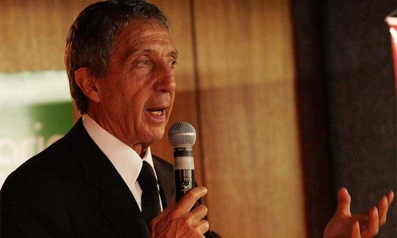 Ab�lio Diniz disse que o governo trouxe a 