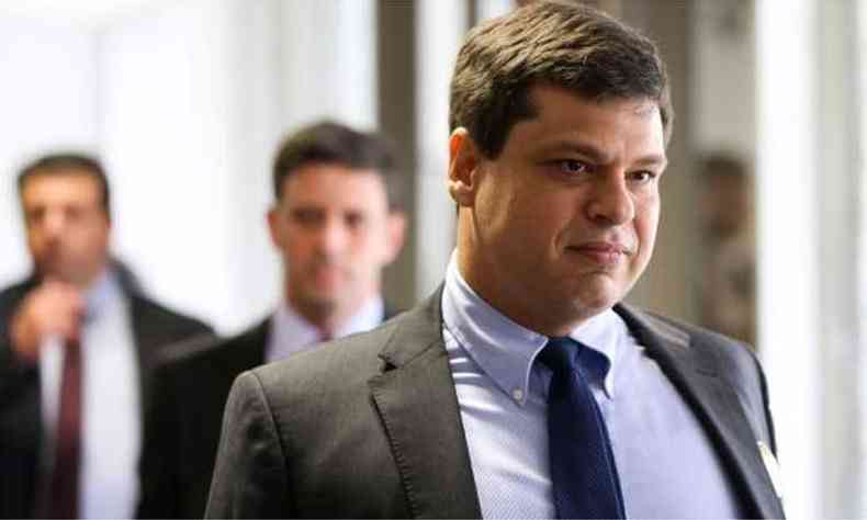 O ex-procurador da Repblica, Marcelo Miller, chega para ser ouvido na Comisso Parlamentar Mista de Inqurito (CPMI) da JBS (foto: Marcelo Camargo/Agncia Brasil)