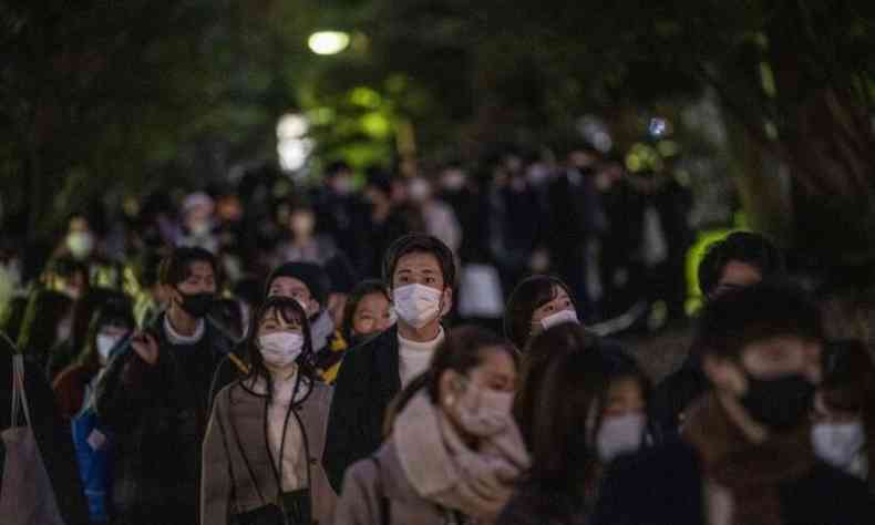 Japoneses querem evitar risco de contgio com estrangeiros e a nova cepa do vrus(foto: Philip FONG / AFP)