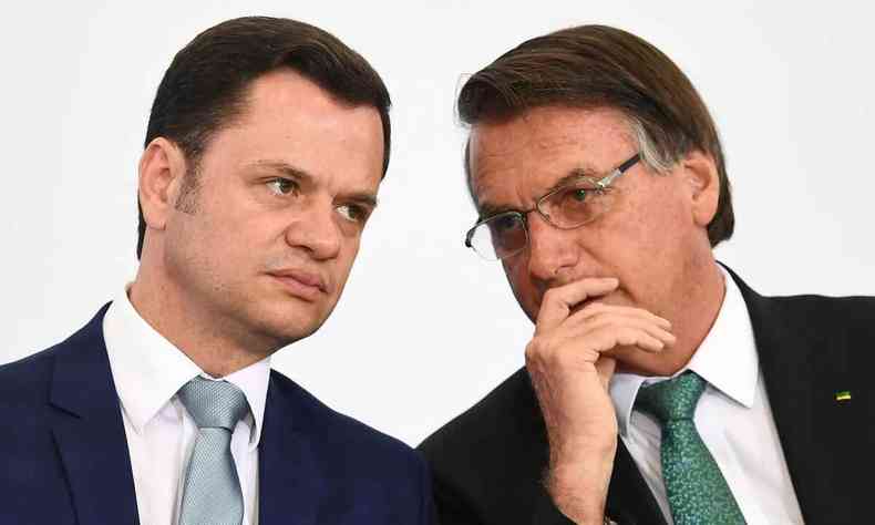 Ex-ministro Anderson Torres e ex-presidente Jair Bolsonaro (PL)